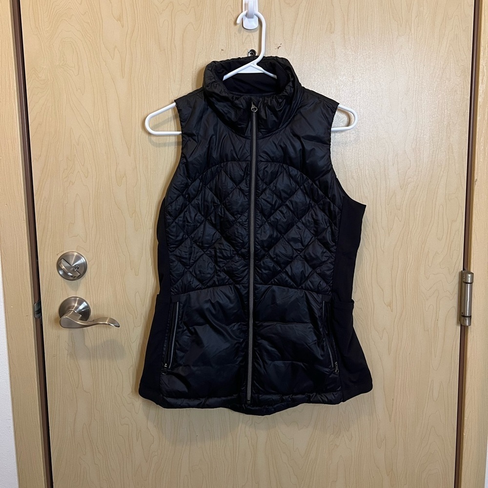 Lululemon Down For A Run Vest